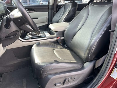 2022 Kia Carnival EX