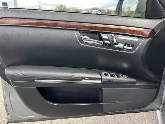 2013 Mercedes-Benz S-Class S 550 Base