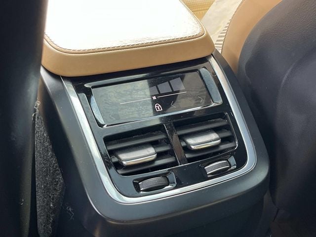 2018 Volvo XC90 T6 Inscription