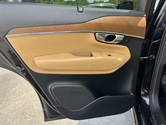 2018 Volvo XC90 T6 Inscription